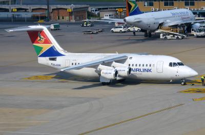 Photo of aircraft ZS-ASW operated by South African Airlink