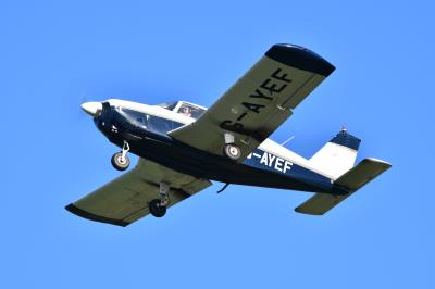 Image of aircraft registration G-AYEF - A Piper PA-28-180 Cherokee operated by Pegasus Flying Group
