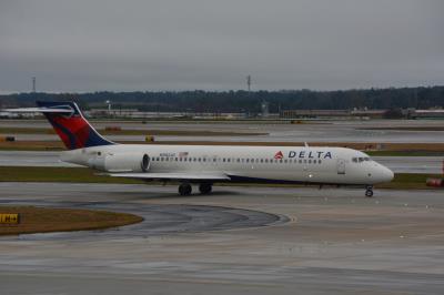 Photo of aircraft N982AT operated by Delta Air Lines