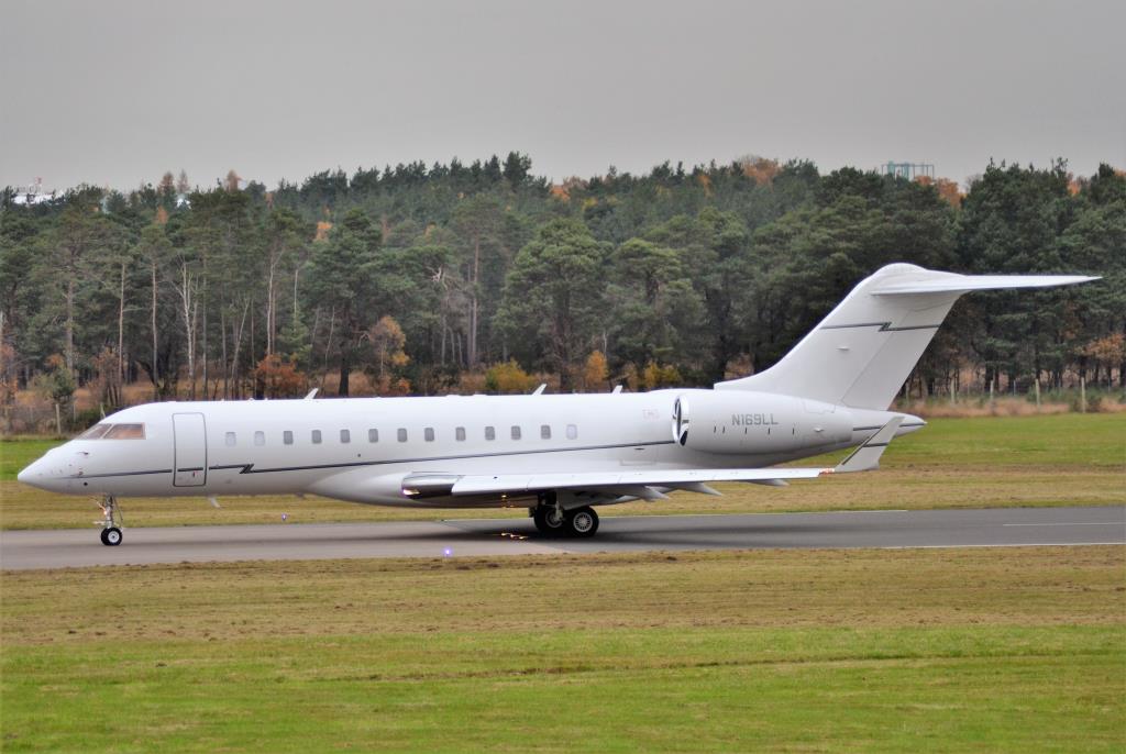 Photo of aircraft N169LL operated by Lyndon Lea