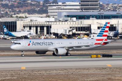 Photo of aircraft N427AN operated by American Airlines