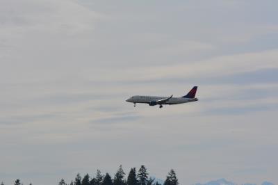 Image of aircraft registration N637CZ - A ERJ-175LR (ERJ-170-200 LR)  operated by Delta Connection