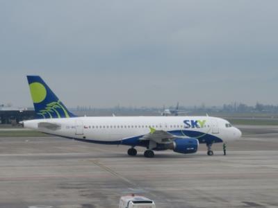 Photo of aircraft CC-AIC operated by Sky Airline