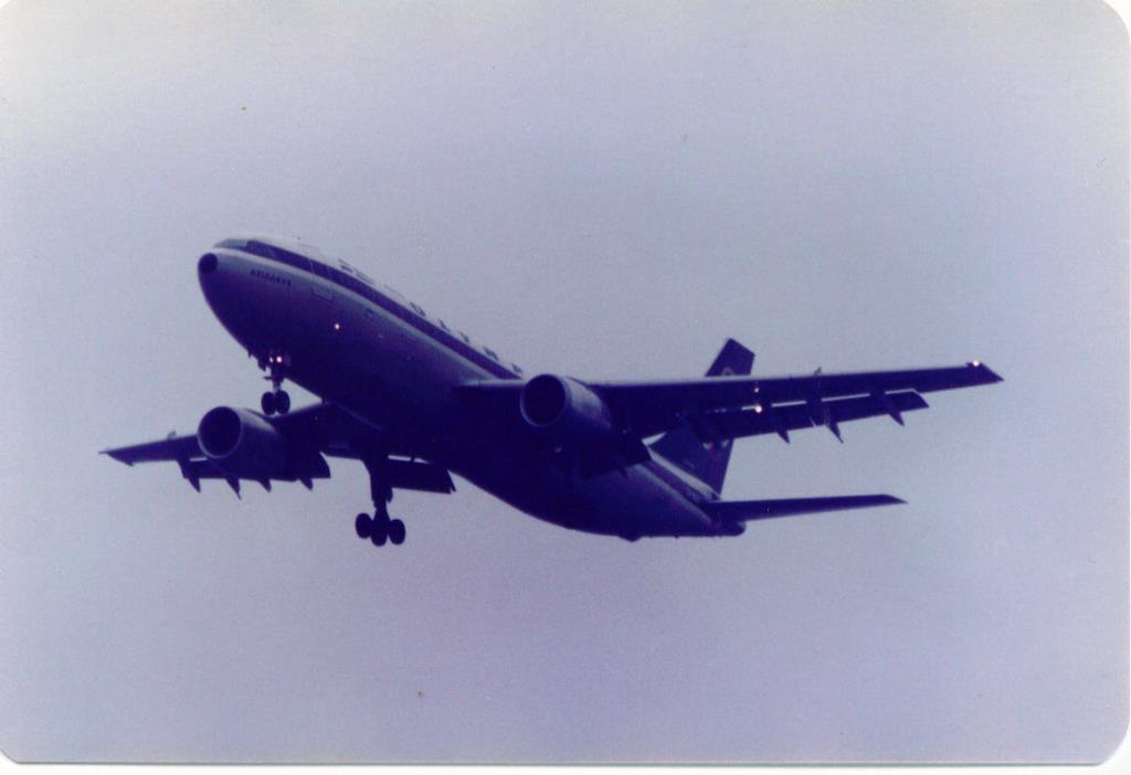 Photo of aircraft SX-BEC operated by Olympic Airways