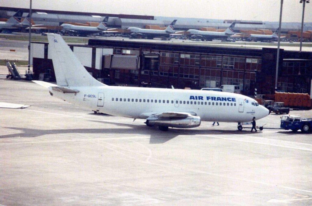 Photo of aircraft F-GCSL operated by Air France