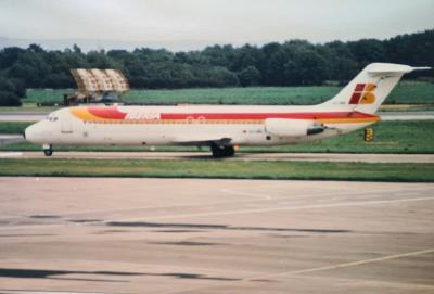 Photo of aircraft EC-BIN operated by Iberia