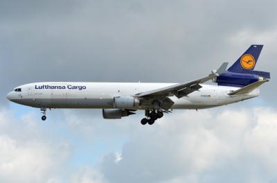Image of aircraft registration D-ALCD - A MD-11F operated by Lufthansa Cargo