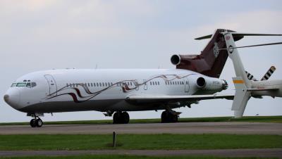 Image of aircraft registration M-FTOH - A 727-269 operated by Strong Aviation