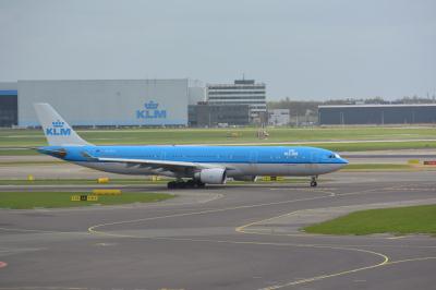 Photo of aircraft PH-AKA operated by KLM Royal Dutch Airlines