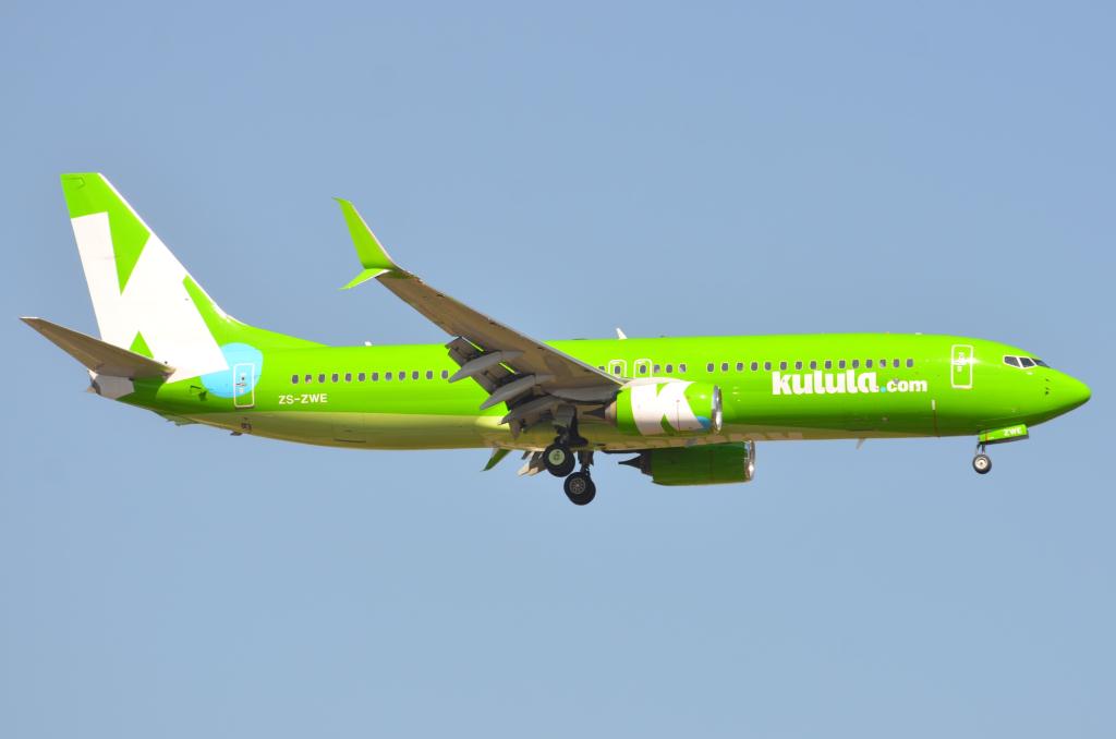 Photo of aircraft ZS-ZWE operated by Kulula.com