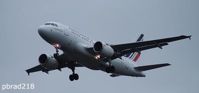 Image of aircraft registration F-GUGG - A A318-111 operated by Air France