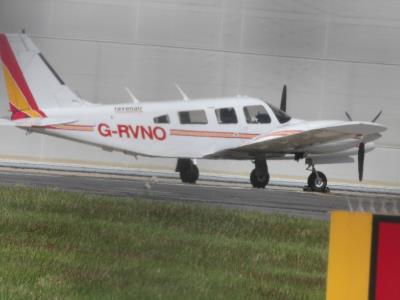 Image of aircraft registration G-RVNO - A Piper PA-34-200T Seneca II operated by Ravenair Aircraft Ltd