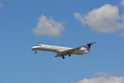 Photo of aircraft N16541 operated by ExpressJet Airlines