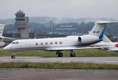 Image of aircraft registration HB-JES - A Gulfstream V- operated by Jet Club AG