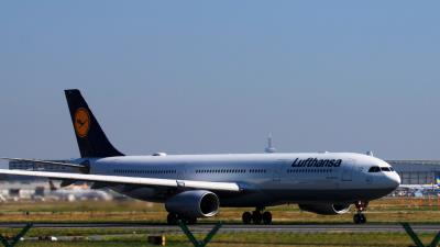 Photo of aircraft D-AIKN operated by Lufthansa