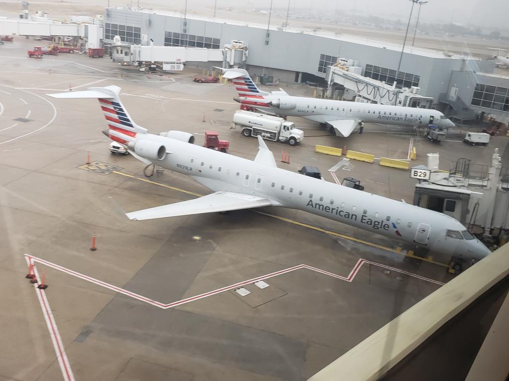 Photo of aircraft N929LR operated by Mesa Airlines