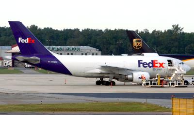 Photo of aircraft N408FE operated by Federal Express (FedEx)