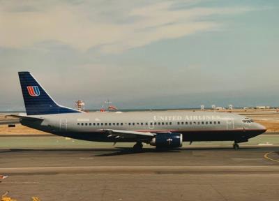 Photo of aircraft N302UA operated by United Airlines