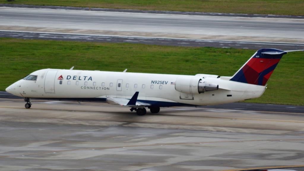 Photo of aircraft N925EV operated by ExpressJet Airlines