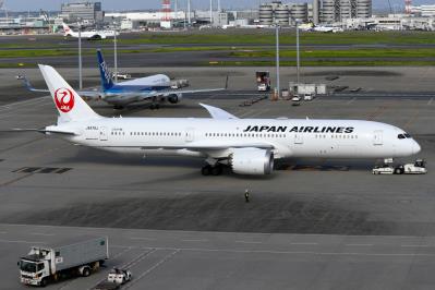 Photo of aircraft JA876J operated by Japan Airlines