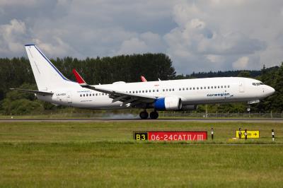 Photo of aircraft LN-NGS operated by Norwegian Air Shuttle