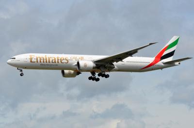 Photo of aircraft A6-ECV operated by Emirates