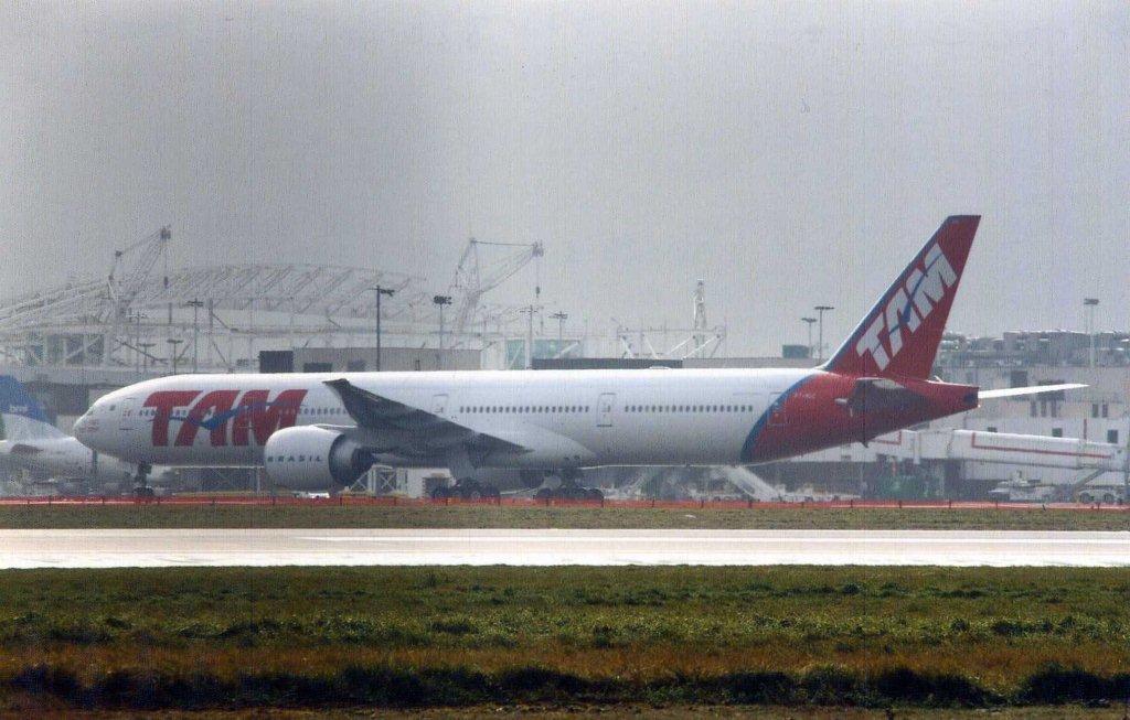 Photo of aircraft PT-MUC operated by TAM Linhas Aereas