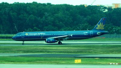 Photo of aircraft VN-A395 operated by Vietnam Airlines