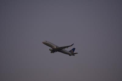 Photo of aircraft N166SY operated by United Express