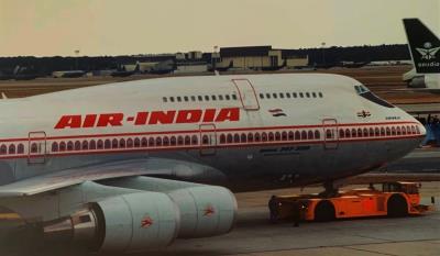 Photo of aircraft VT-EPW operated by Air India