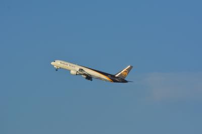 Photo of aircraft N410UP operated by United Parcel Service (UPS)