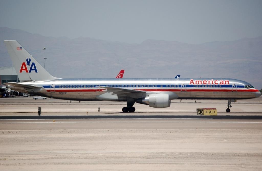 Photo of aircraft N721TW operated by American Airlines