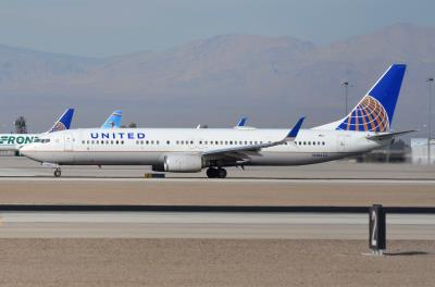Photo of aircraft N38443 operated by United Airlines
