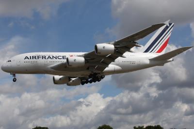 Photo of aircraft F-HPJC operated by Air France