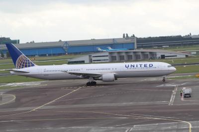 Photo of aircraft N69059 operated by United Airlines