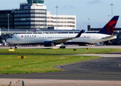 Photo of aircraft N199DN operated by Delta Air Lines