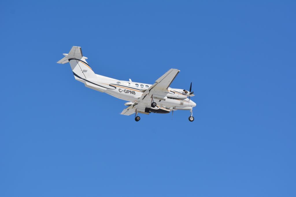 Photo of aircraft C-GPNB operated by Can-West Corporate Air Charters