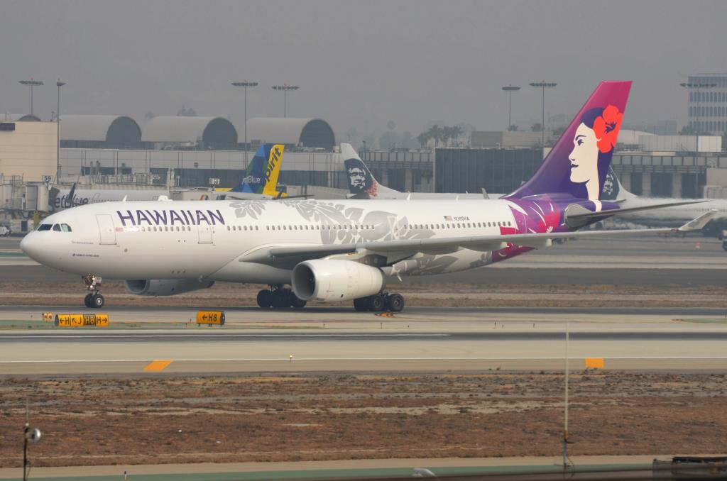 Photo of aircraft N360HA operated by Hawaiian Airlines