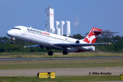 Photo of aircraft VH-YQV operated by QantasLink