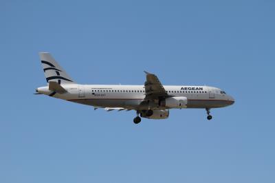 Image of aircraft registration SX-DVY - A A320-232 operated by Aegean Airlines