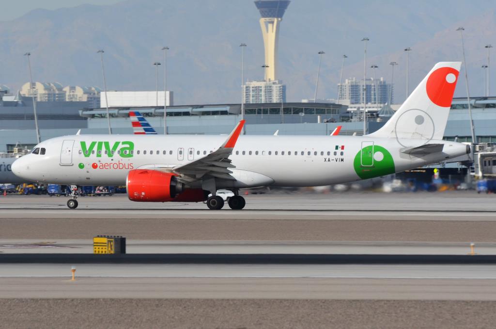Photo of aircraft XA-VIM operated by Viva Aerobus