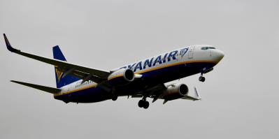 Photo of aircraft SP-RSN operated by Ryanair Sun
