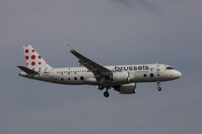 Photo of aircraft OO-SBD operated by Brussels Airlines