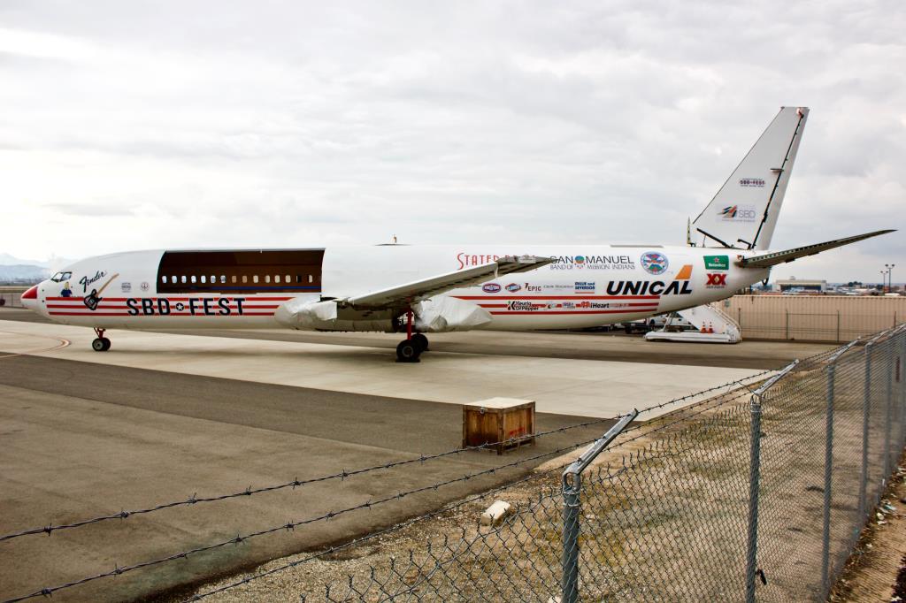 Photo of aircraft N574UA operated by Unical Aviation