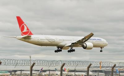 Image of aircraft registration TC-JJZ - A 777-3F2(ER) operated by Turkish Airlines