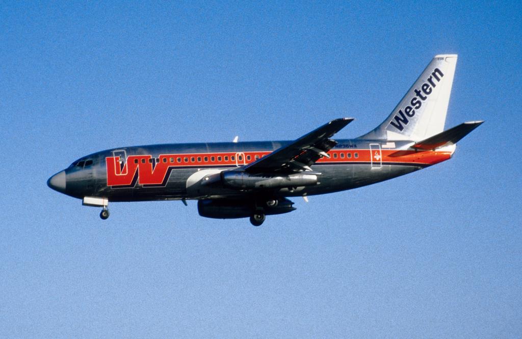 Photo of aircraft N236WA operated by Western Airlines