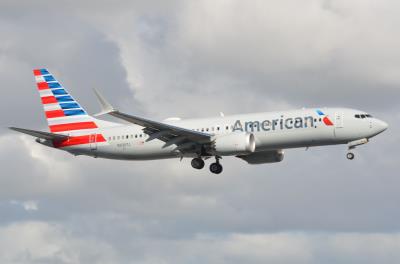 Photo of aircraft N330TJ operated by American Airlines