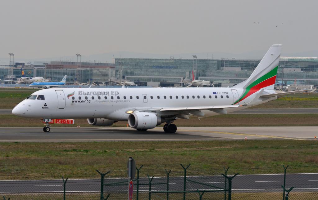 Photo of aircraft LZ-BUR operated by Bulgaria Air