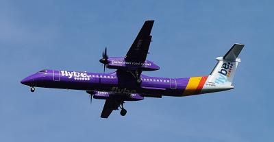 Image of aircraft registration G-PRPN - A DHC-8-402Q operated by Flybe