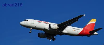 Image of aircraft registration EC-IZH - A A320-214 operated by Iberia